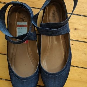 Brand new ballet flats